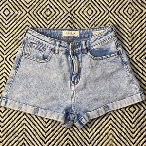 Pacsun Light Wash Mom Jean Short